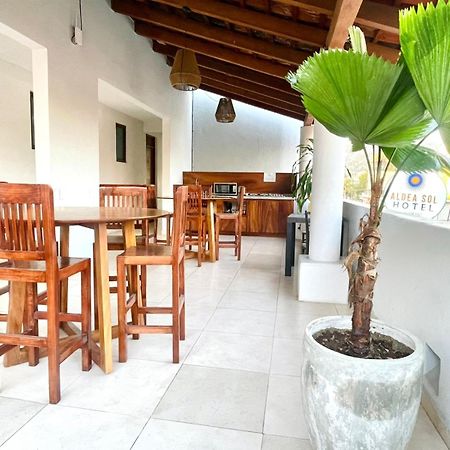 Hotel Aldea Sol Zihuatanejo Exterior photo
