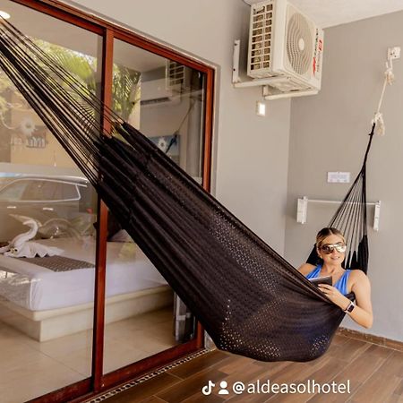Hotel Aldea Sol Zihuatanejo Exterior photo