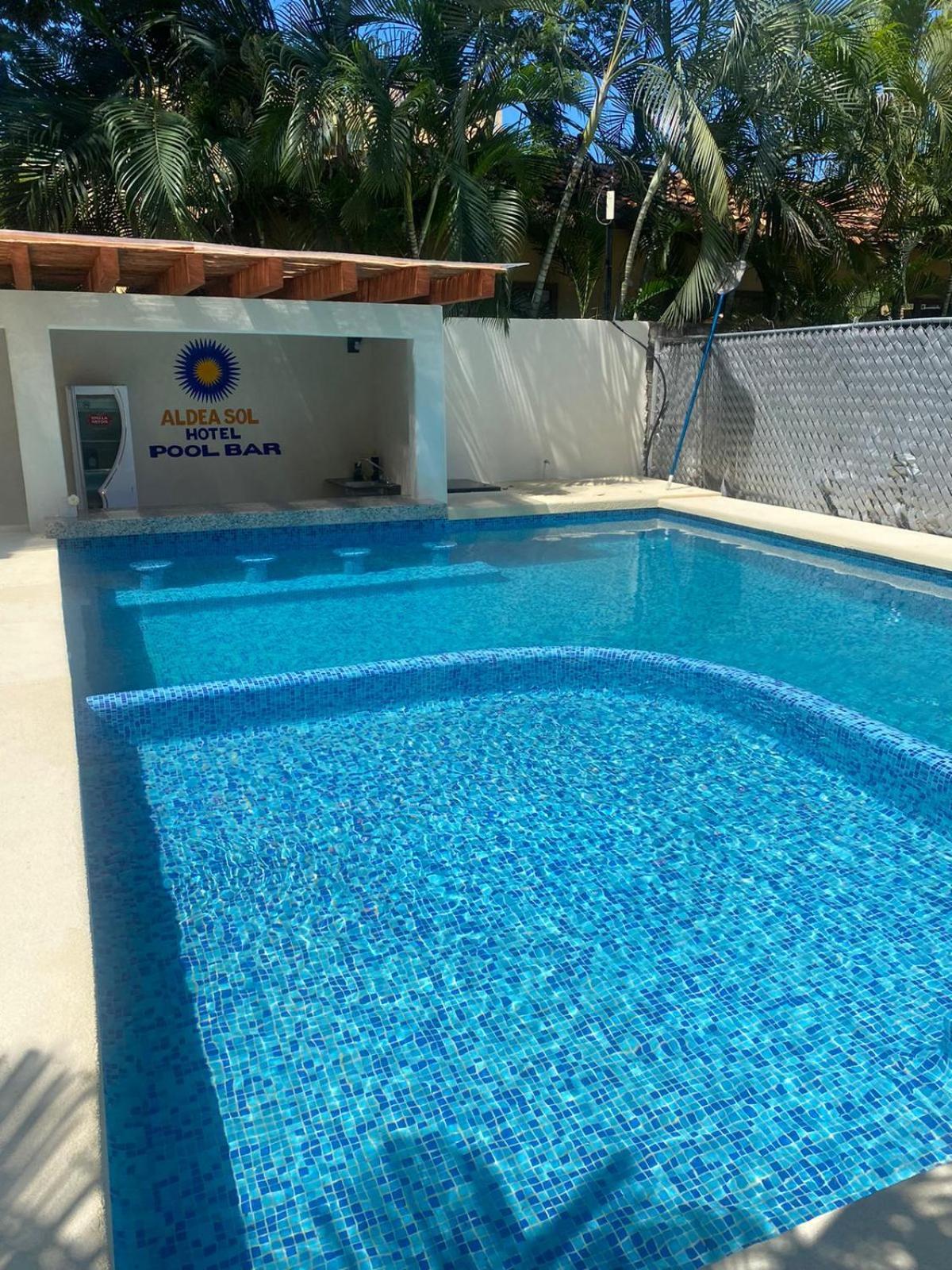 Hotel Aldea Sol Zihuatanejo Exterior photo