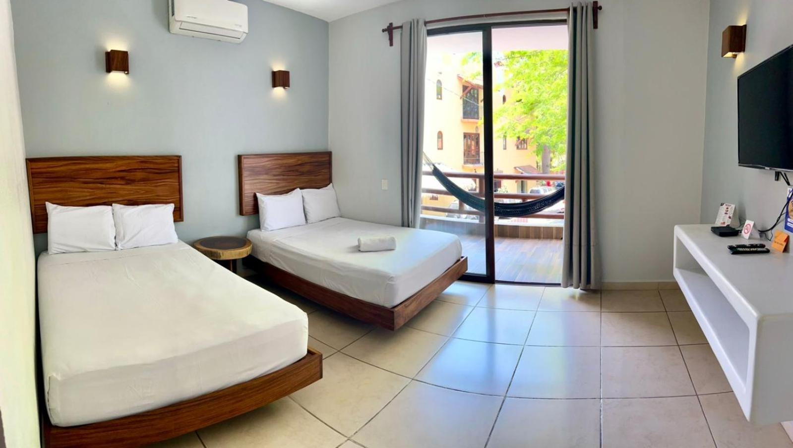 Hotel Aldea Sol Zihuatanejo Exterior photo