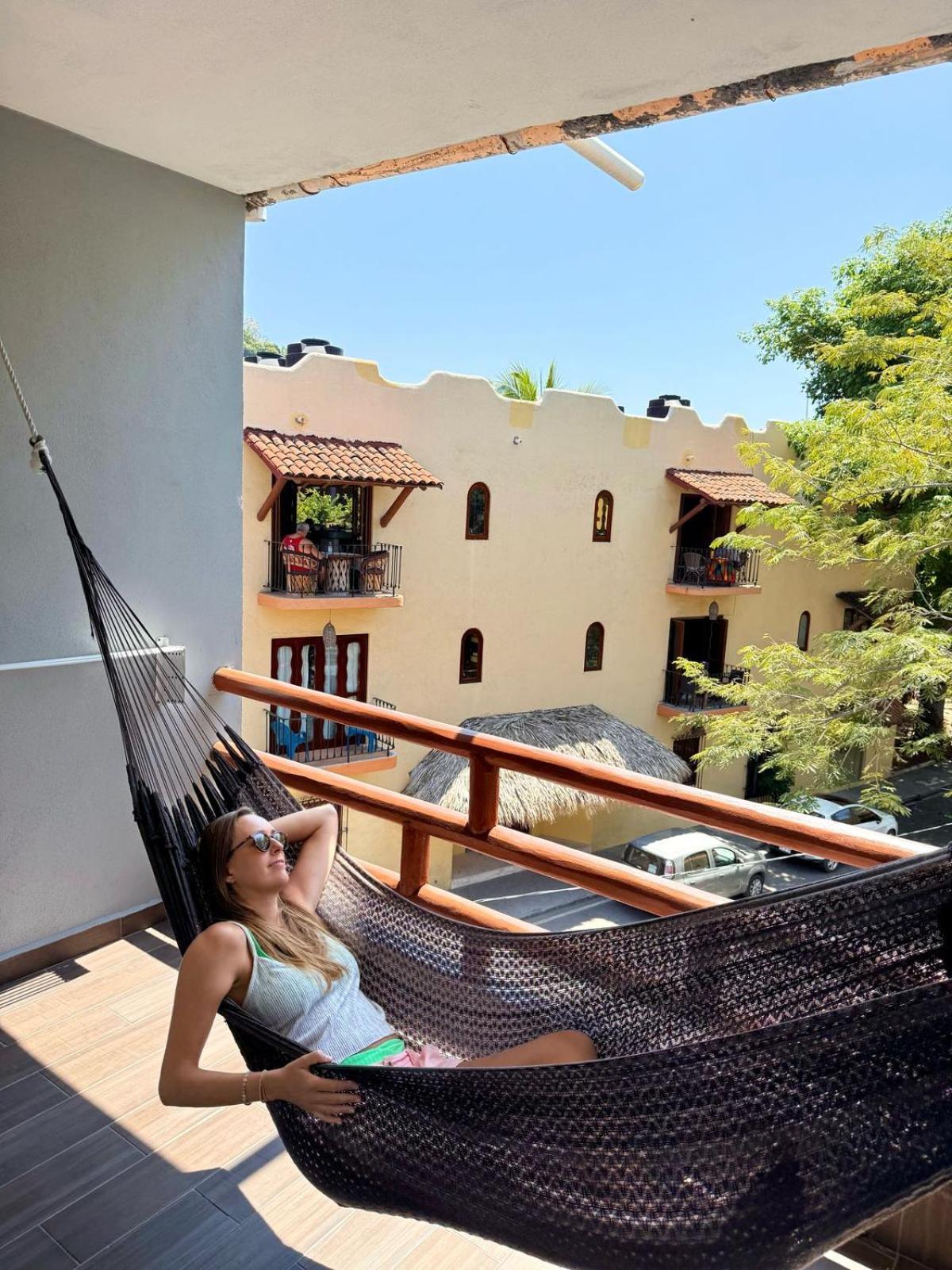 Hotel Aldea Sol Zihuatanejo Exterior photo