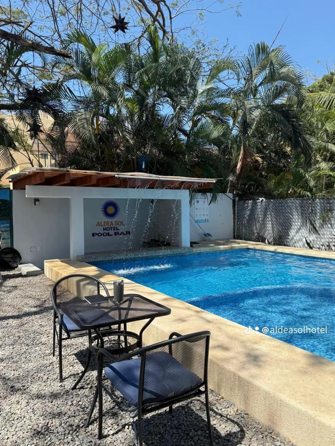 Hotel Aldea Sol Zihuatanejo Exterior photo